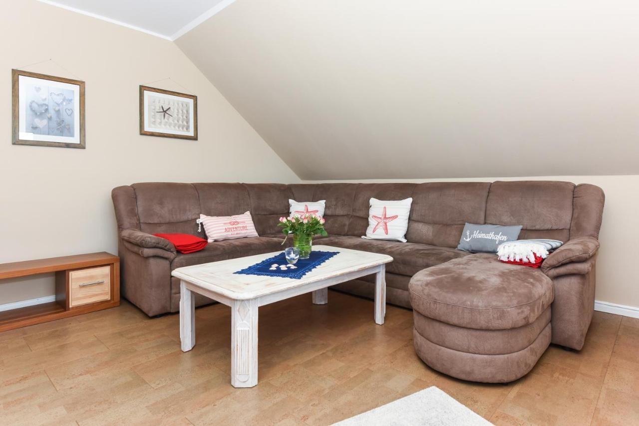 Ferienwohnung Haus Heimathafen エセンス エクステリア 写真