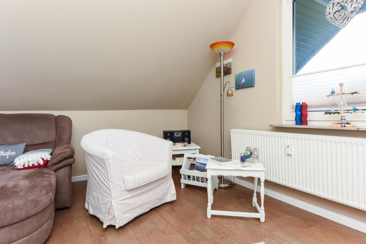 Ferienwohnung Haus Heimathafen エセンス エクステリア 写真