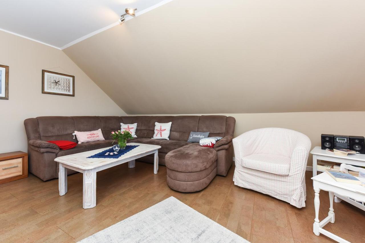 Ferienwohnung Haus Heimathafen エセンス エクステリア 写真