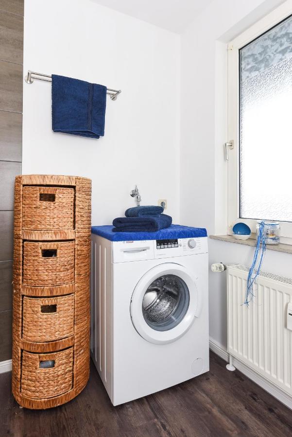 Ferienwohnung Haus Heimathafen エセンス エクステリア 写真