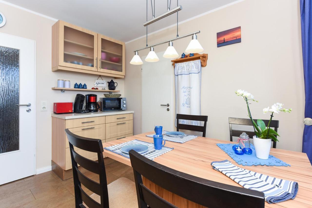 Ferienwohnung Haus Heimathafen エセンス エクステリア 写真
