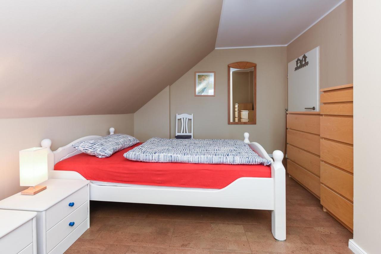Ferienwohnung Haus Heimathafen エセンス エクステリア 写真